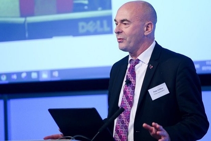 Hình mẫu trong sản xuất tin bài tự động bằng trí tuệ nhân tạo